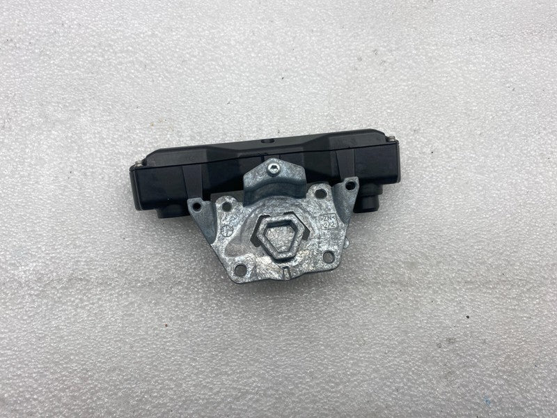 ⭕ 2016-2020 Tesla Model X Front Bumper Park Assist Camera Monocam 1065