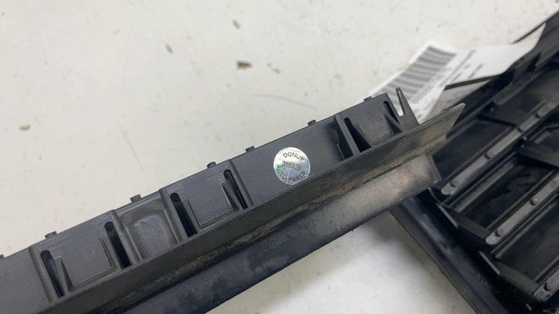 68170766 AB ⭕ 17-25 Chrysler Pacifica Rear Left & Right Quarter Air Vent Grille 68170766AB