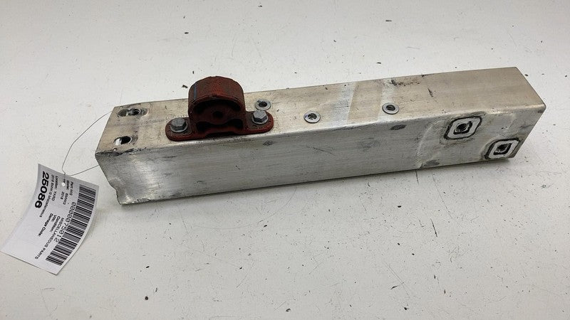 ⭕ 2014-2021 BMW i3 I01 Rear Left Side Reinforcement Bar Mounting Brack