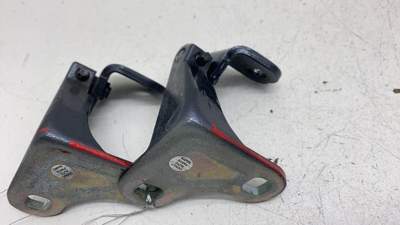 ⭕ 2020-2026 Tesla Model Y Front Left Upper & Lower Door Hinge Closure 