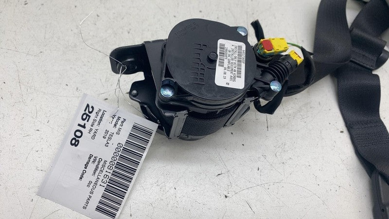 108127901F ⭕ 2017-2023 Tesla Model 3 Front Right 1st Row Seat Belt & Retractor 1081279-01-F