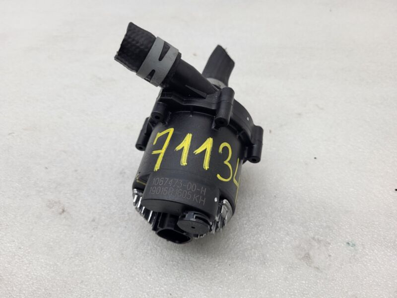 2012-2020 Tesla Model S MS Auxiliary Water Coolant Pump Assembly 1067473-00-H