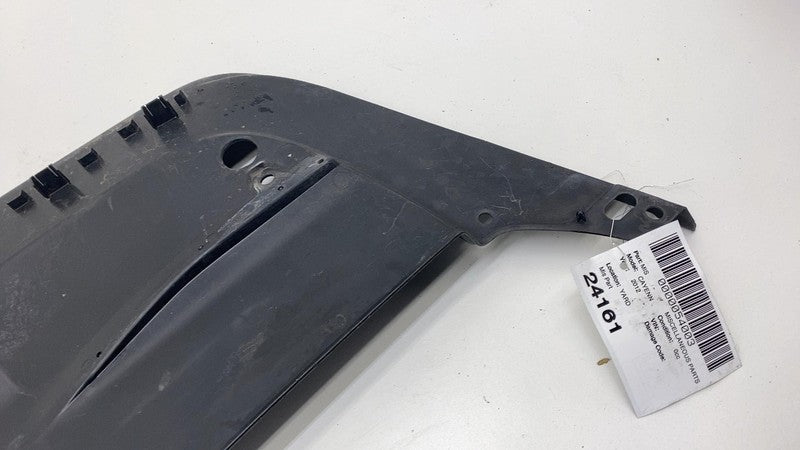 7P5 805 806 B 2011 2012 2013 2014 Porsche Cayenne Engine Bay Cover Panel Center Side Hood Lock