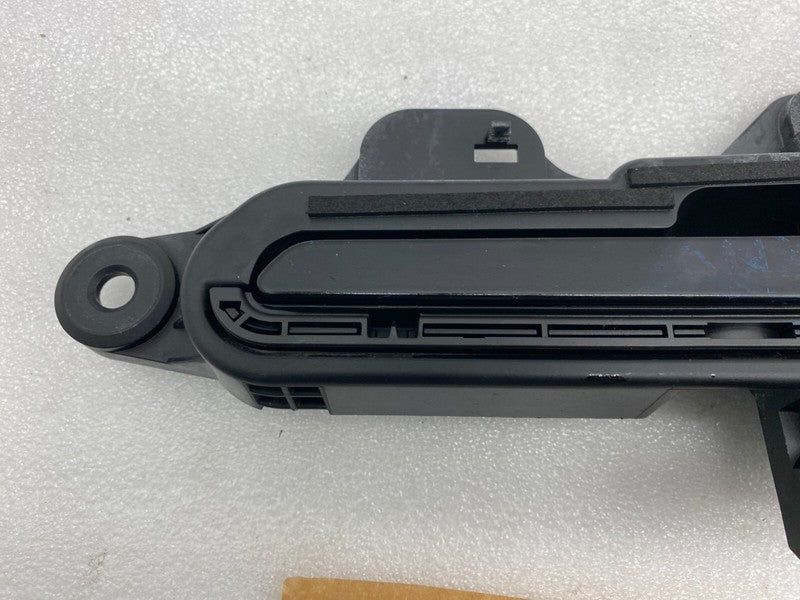 ⭕ 20-24 Tesla Model Y Front or Rear Driver Side Exterior Outer Door Handle Left