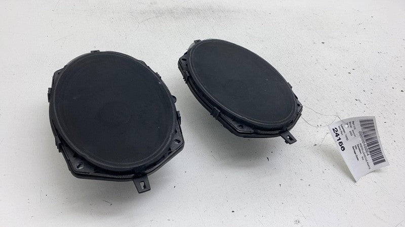 68272200AC 2017-2024 Chrysler Pacifica PAIR Rear Left & Right Sliding Door Audio Speaker