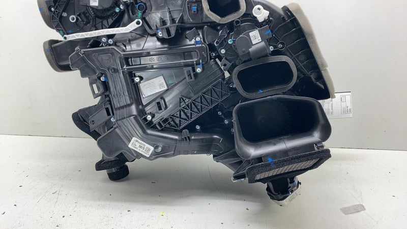 ⭕ 2025-2026 Tesla Model Y Cabin Blower Motor HVAC Module Assembly 1931