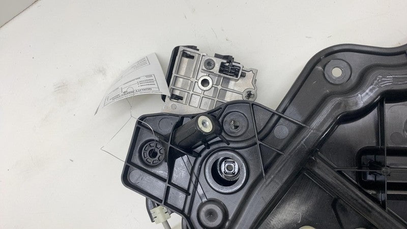 ⭕20-23 Tesla Model Y Rear Driver Left Door Window Regulator & Motor 14