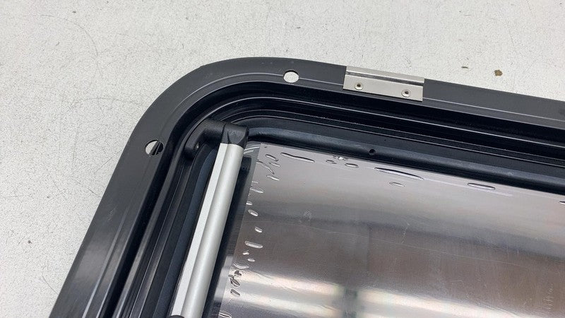 ⭕ 2014-2021 Ram ProMaster 1500 2500 3500 Rear Body Panel Glass Window Assembly