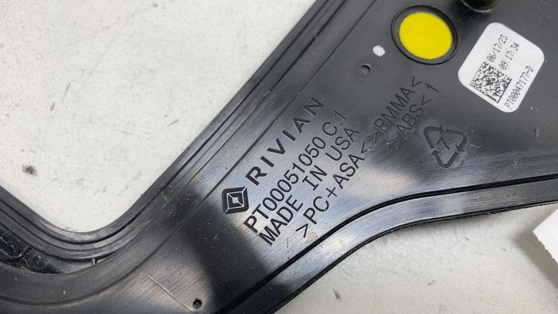 PT00051050C ⭕ 22-24 Rivian R1T R1S Front Left Charge Port inlet Bracket Mount PT00051050-C