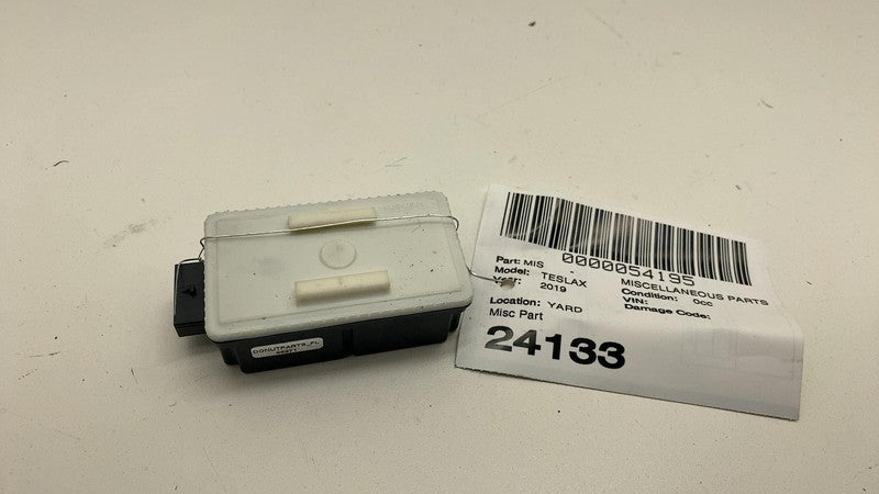 103460100D 12-20 Tesla Model S X Tire Pressure Monitor System Control Module TPMS Receiver