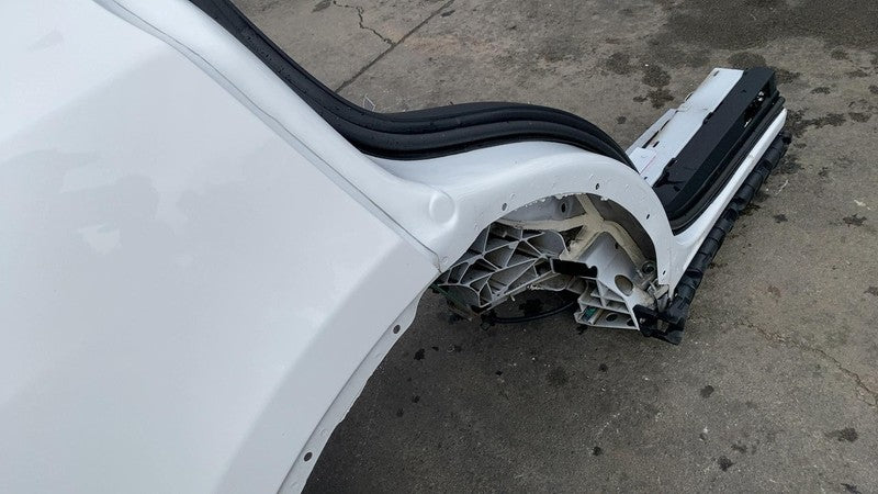 ⭕ 16-20 Tesla Model X Rear Passenger Side Quarter Panel Cutout Right White PPSW