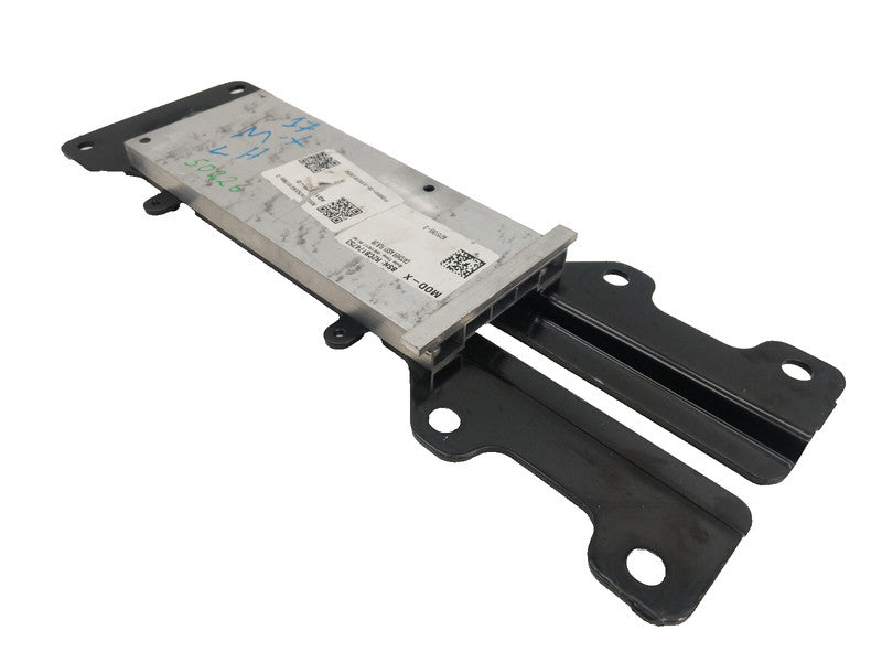 ⭕ 16-20 Model X Rear 2nd Row Middle Seat Floor Plate Catcher Module 10