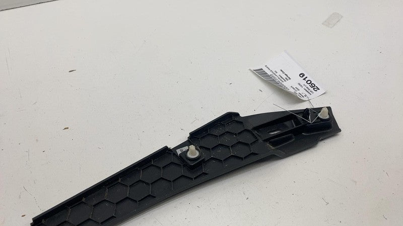 ⭕ 2024 Tesla Cybertruck Rear Left Baffle Closeout Sail Trim Molding 18