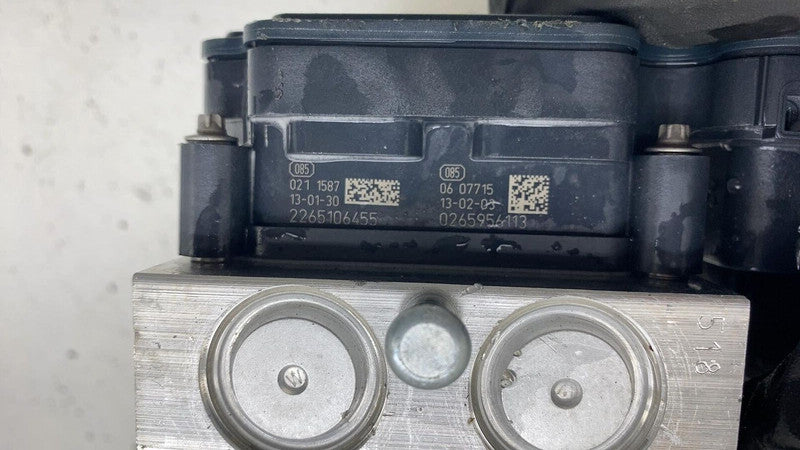 ⭕ 12-15 Model S Hydraulic Control ABS Anti-Lock Brake System Pump 6006