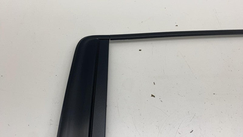 87849117 ⭕19-25 Chevrolet Silverado 1500 Rear Right Side Door Window Applique RH 87849117