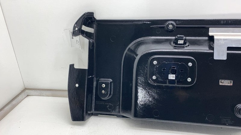 PT00002098L ⭕ 22-24 Rivian R1T Trunk Pick Up Box Right Side Trim Cover Panel RH PT00002098-L