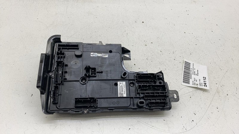 ⭕20-24 Tesla Model Y Right Low Voltage Controller Electronic Module 16