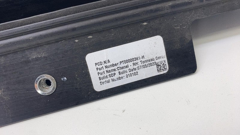 PT00000361H ⭕ 2022 Rivian R1T Passenger Right Luggage Compartment Panel Guide PT00000361-H