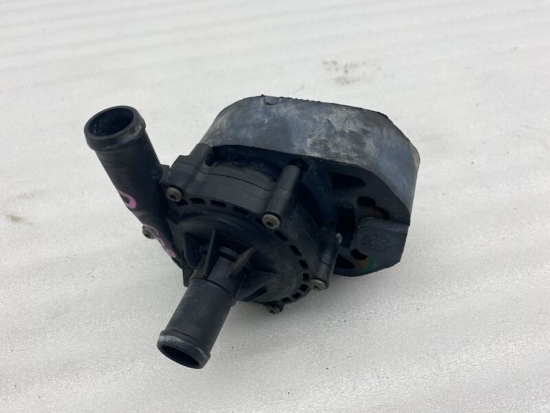 2012-2015 Tesla Model S MS Motor Inverter Battery Coolant Auxiliary Water Pump