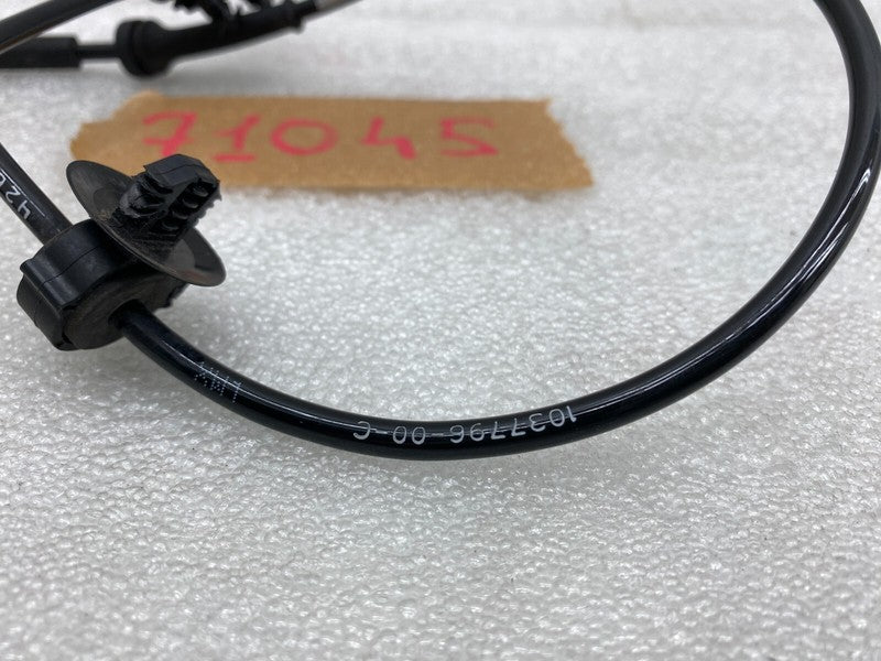 103779600C ⭕ 12-20 Model S Rear Left or Right Anti-Lock ABS Wheel Speed Sensor 1037796-00-C