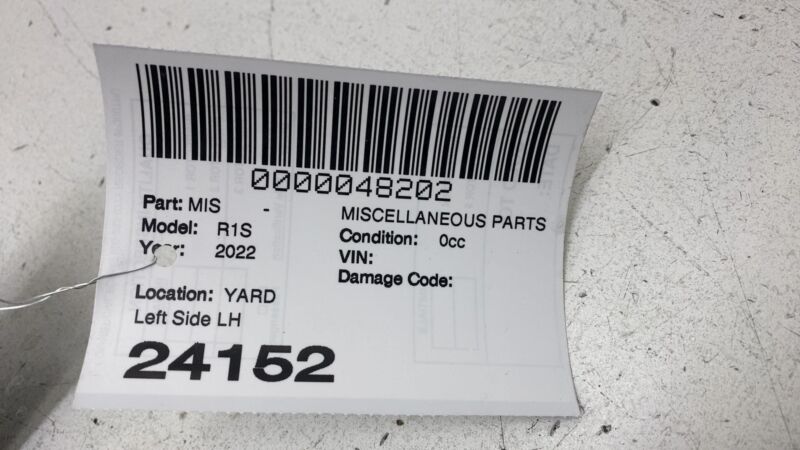 PT00000302E 2022-2024 Rivian R1S R1T Underhood Left Side Closeout Trim Apron LH PT00000302-E