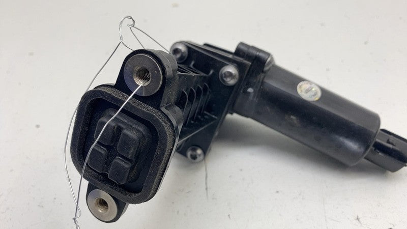 LJ8B-14B287-AE ⭕ 21-24 Ford Mustang Mach-E Right Door Lock Latch Actuator Motor LJ8B-14B287-AE