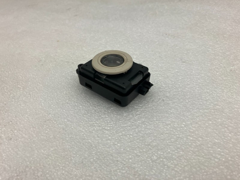 ⭕ 2012-2020 Tesla Model S Interior Roof Dome Lamp Courtesy Reading Map Light OEM