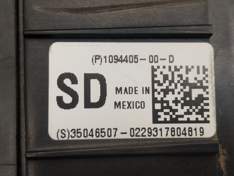 ⭕2016-2020 Tesla Model S Front Fuse Relay Junction Box Control Unit 11