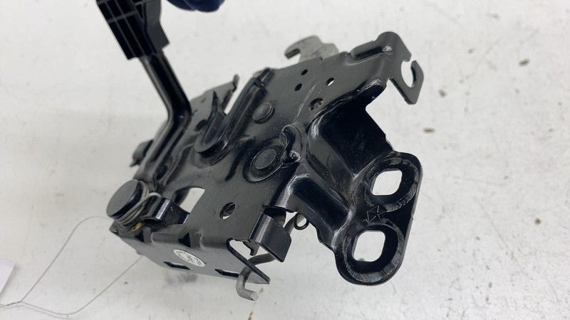 ⭕ 2017-2025 Chrysler Pacifica Front Left Hood Bonnet Lock Latch Actuat