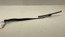 ⭕ 2022 2023 2024 Rivian R1T Front Passenger Right Windshield Wiper Arm & Blade