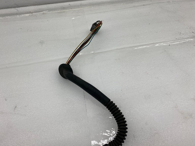 600661000B ⭕ 12-20 Tesla Model S Rear Right Liftgate Trunk Power Shock Strut 6006610-00-B