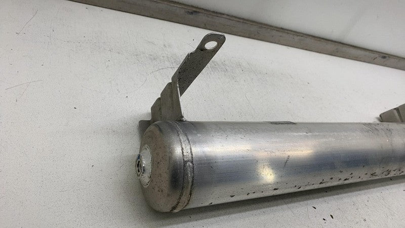 6700375210 ⭕17-20 Maserati Levante Front Air Ride Suspension Pump Reservoir Tank 6700375210
