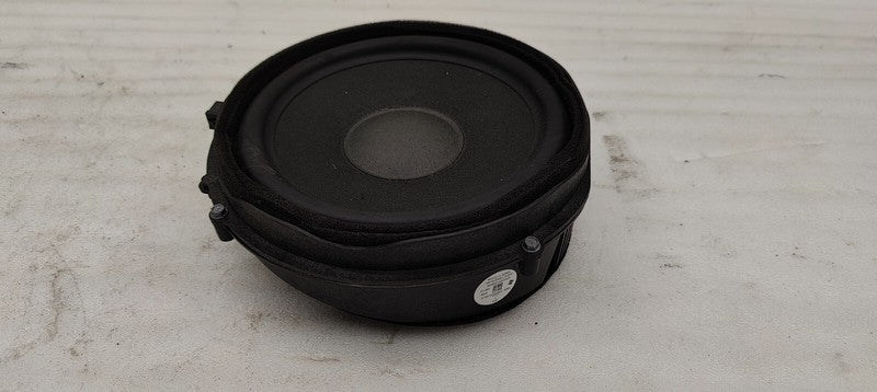 100483304A ⭕ 12-20 Model S Front Left or Right Door Audio Sound Woofer Speaker 1004833-04-A