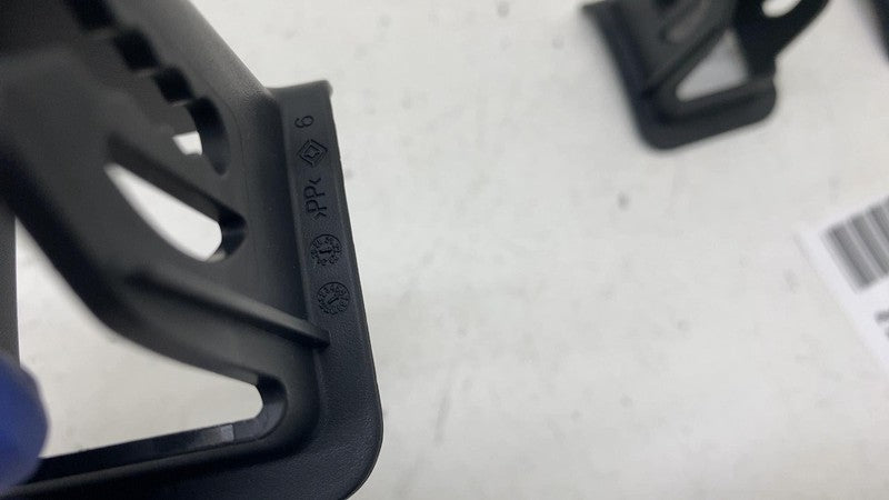 2022-2024 Rivian R1S R1T Child Carseats Lower Anchorage Guides (Set Of 4)