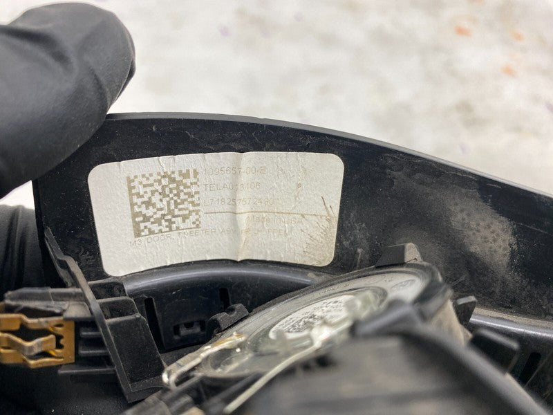 ⭕ 2017-2023 Tesla Model 3 Front Left Audio Tweeter & Speaker Cover 107