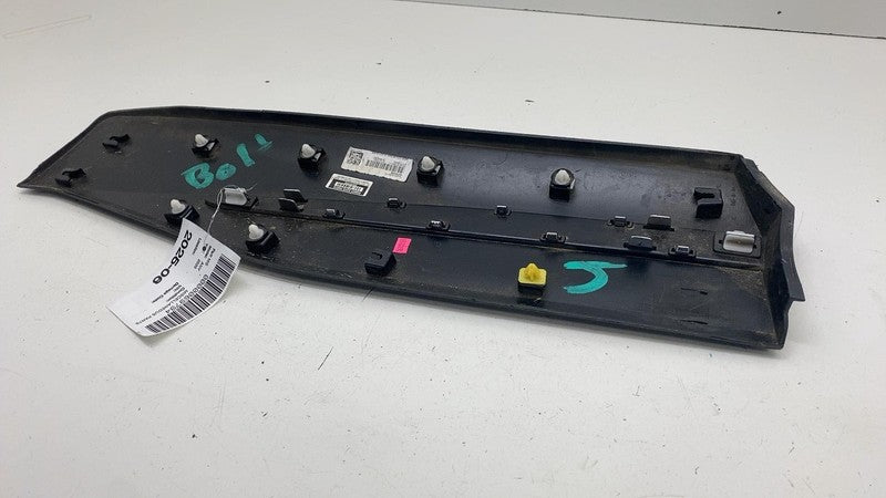 ⭕ 2022-2023 Chevrolet Bolt EUV Rear Passenger Door Lower Molding Right