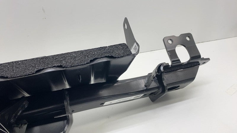 1780915-00-H Tesla Cybertruck Rear Trailer Hitch Tow Bar Receiver OEM 1780915-00-H 2024 2025
