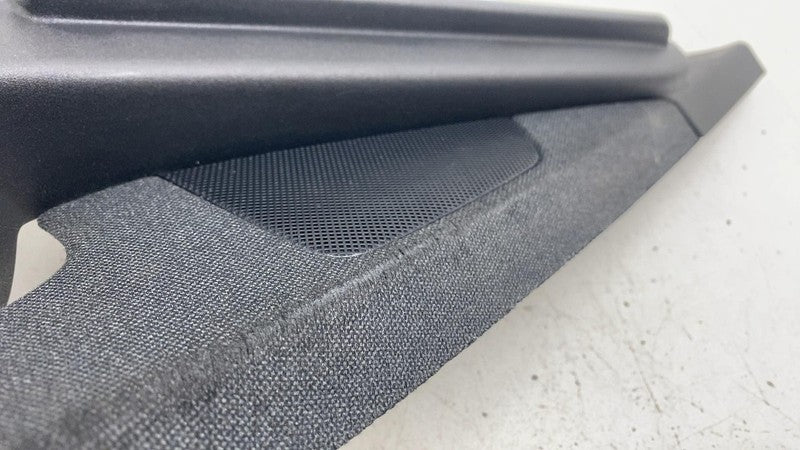 ⭕ 2021-2024 Polestar 2 Rear Left Side C-Pillar Upper Quarter Trim Cove