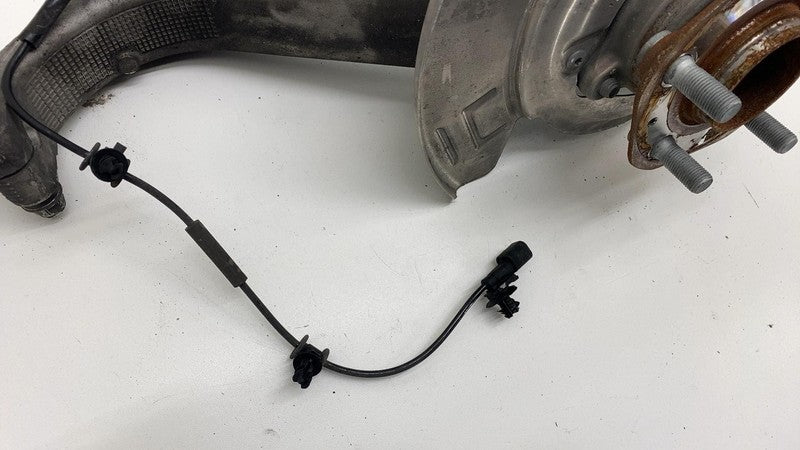 1044661C 17-23 Tesla Model 3 Front Right RWD Spindle Knuckle w/ Wheel Hub & Dust Shield R