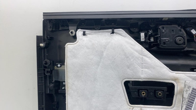 ⭕2025 Chevrolet Silverado 1500 Front Right Door Panel Trim Cover Black