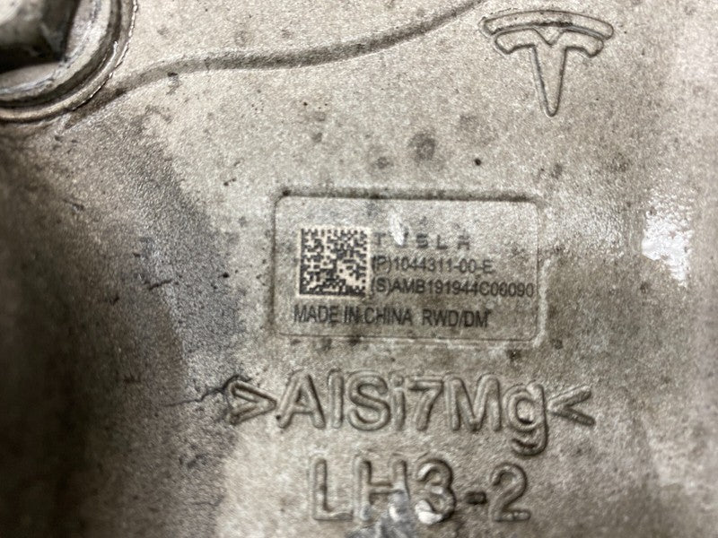 104431100E ⭕ 17-23 Model 3 Front Left Spindle Knuckle + Hub (150mm Non-Driven) 1044311-00-E