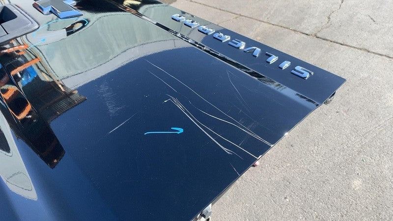 2015-2019 CHEVY SILVERADO 1500 TRUNK LID TAILGATE W/ CAMERA OEM Lid Bl