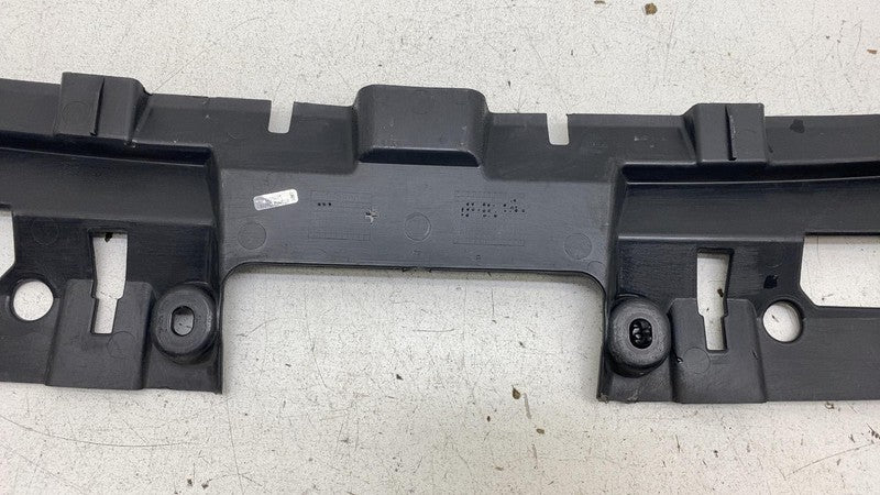 4KE 807 082 ⭕ 2019-2023 Audi E-Tron Radiator Lower Sight Shield Support Cover 4KE807082
