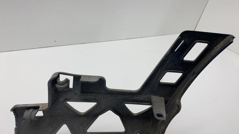 A1668852924 2016-2019 Mercedes-Benz GLE350 Rear Driver Left Bumper Mount Support Bracket OEM