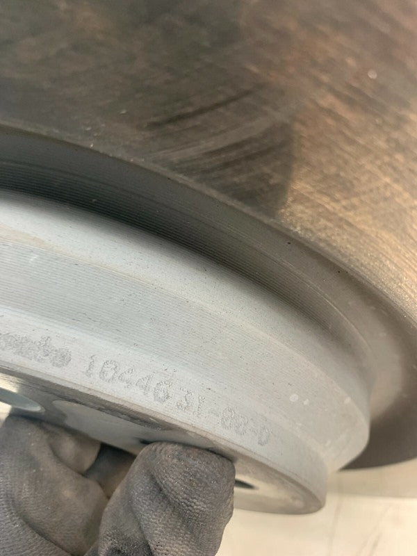 1044631-00-D ⭕ 2017-2022 Tesla Model 3 M3 Rear Left or Right Brake Disc Rotor Assembly RH=LH