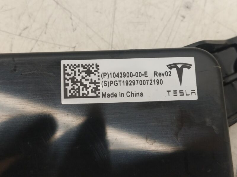 1043900 00 E ⭕ 2016-2020 Tesla Model X MX Rear BCM Body Control Module Assembly 1043900-00-E