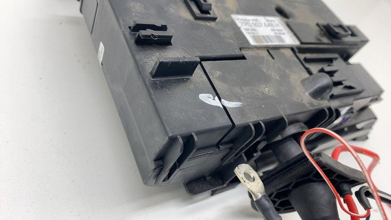 7P0937548H 2011-2018 Porsche Cayenne S Rear Trunk Fuse Relay Junction Box 7P0937548H OEM