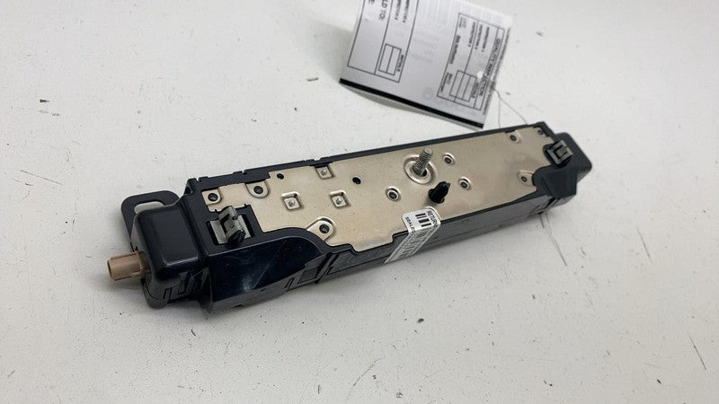1585601-00-E ⭕ 2017-2023 Tesla Model 3 Y WiFi Bluetooth Antenna Control Module 1585601-00-E