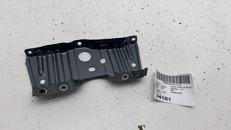 2019-2024 Subaru Forester Front Driver Side Fender Mount Support Bracket Left LH