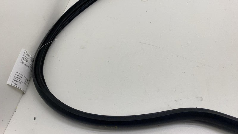 ⭕20-24 Tesla Model Y Front Right Door Body Weatherstrip Rubber Seal 14